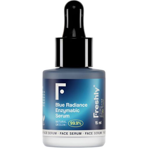 Freshly Cosmetics Blue Radiance Enzymatic Serum Sérum de noche revitalizante con exfoliante enzimático regenera las células para rostro luminoso y uniforme 15 ml