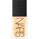 Nars Light Reflecting Foundation Base de maquillaje y tratamiento difumina al instante las imperfecciones