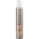 Wella Professionals Eimi Boost Bounce Mousse Nº2 Espuma fijadora ligera potenciadora de rizos ofrece efecto antiencrespamiento para cabello rizado 300 ml