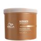 Wella Professionals Ultimate Smooth Mascarilla Intense Mask Step 2 Mascarilla nutritiva y suavizante para cabello encrespado 500 ml