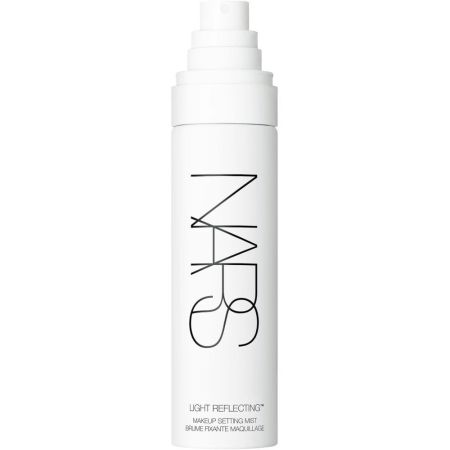 Nars Light Reflecting Setting Mist Prebase de maquillaje difumina las imperfecciones prolonga y mejora tu look de maquillaje