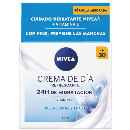 Nivea Crema De Día Refrescante Sfp 30 Crema de día refrescante y antimachas hidratación 24 horas con vitamina e 50 ml